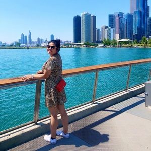 Leopard prints dress with buttons